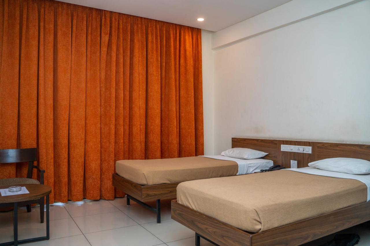 Hotel Dreamland Pune Zewnętrze zdjęcie