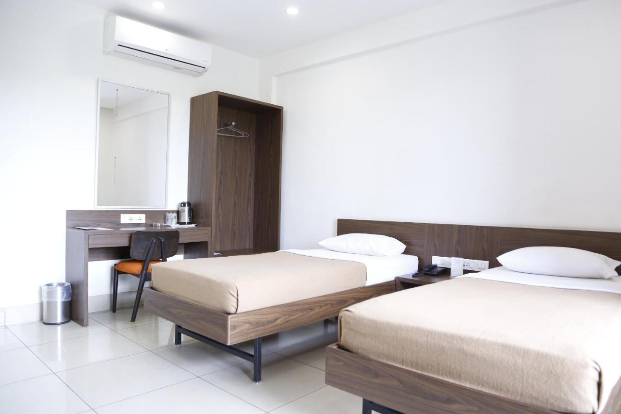 Hotel Dreamland Pune Zewnętrze zdjęcie